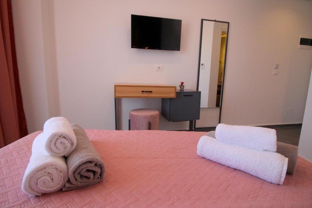 blue eye hotel