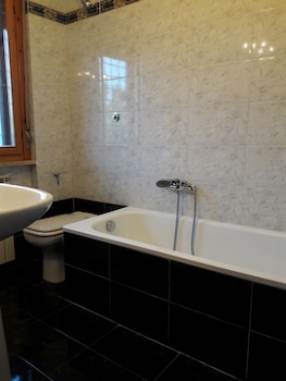 nuova fiera aparthouse
