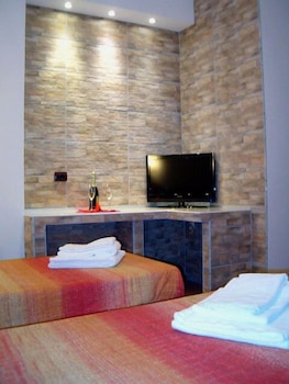 nuova fiera aparthouse