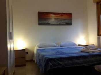 Nuova Fiera Aparthouse,La Pisana>>Fiumicino,3 star