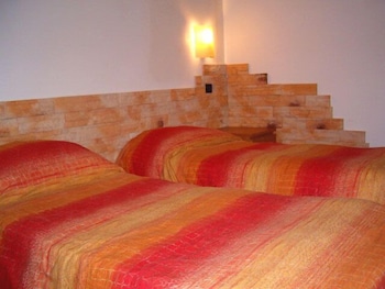 nuova fiera aparthouse