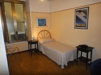 hotel touring