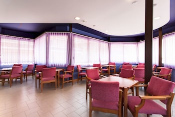 hotel cola frontemare