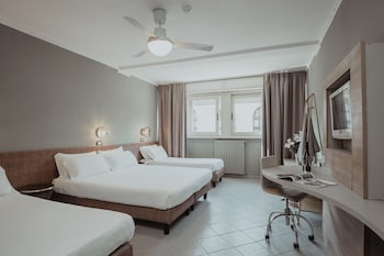 hotel marisa