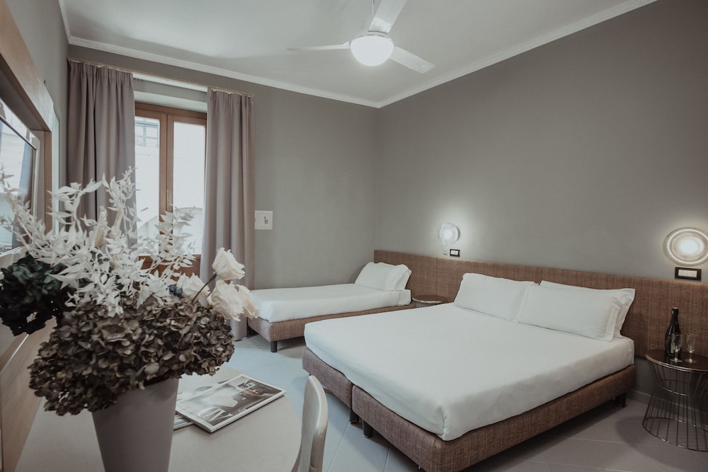 hotel marisa