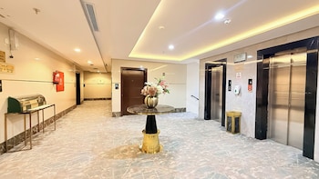 thekra hotel
