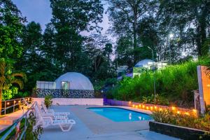 hotel villas y glampings mya puerto viejo limon c r