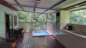 hotel villas y glampings mya puerto viejo limon c r