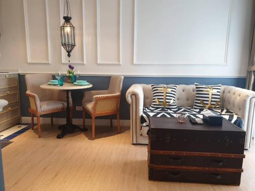 seven seas cote d azur condoandresort