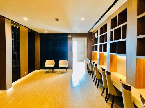 seven seas cote d azur condoandresort