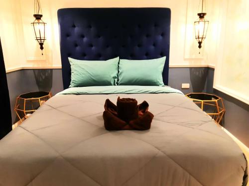 seven seas cote d azur condoandresort