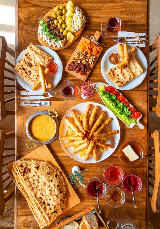 meymune valide konagi