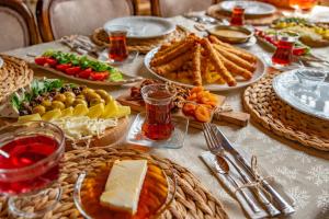 meymune valide konagi