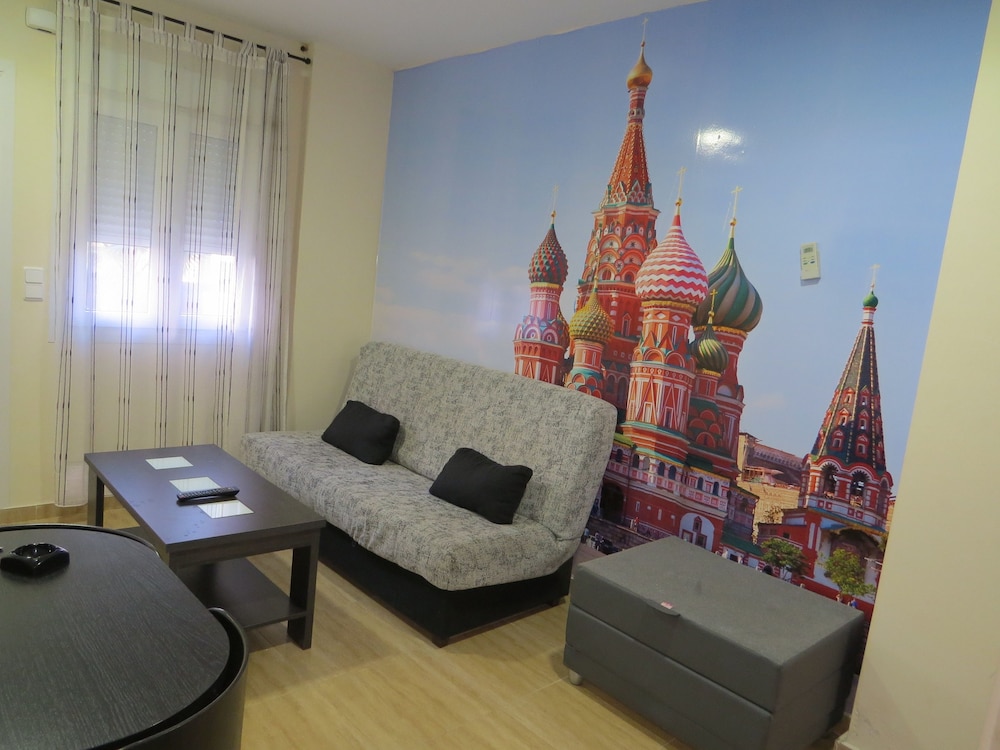 apartamentos torrevieja puerto