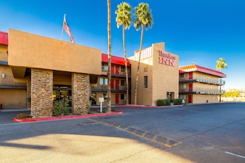 travelers inn