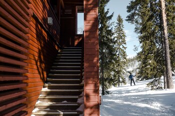 ski inn aurinkorinne