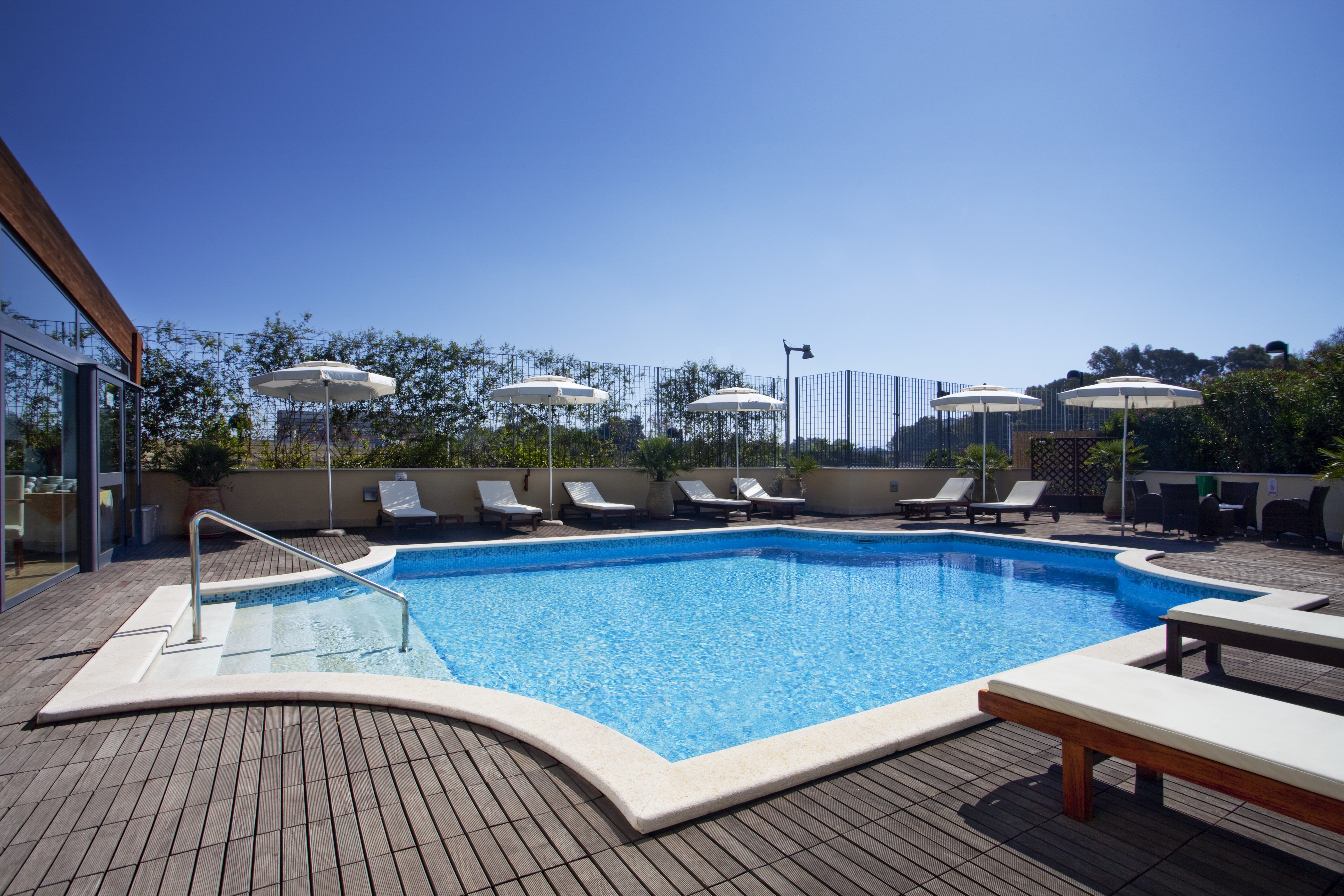 holiday inn cagliari by ihg