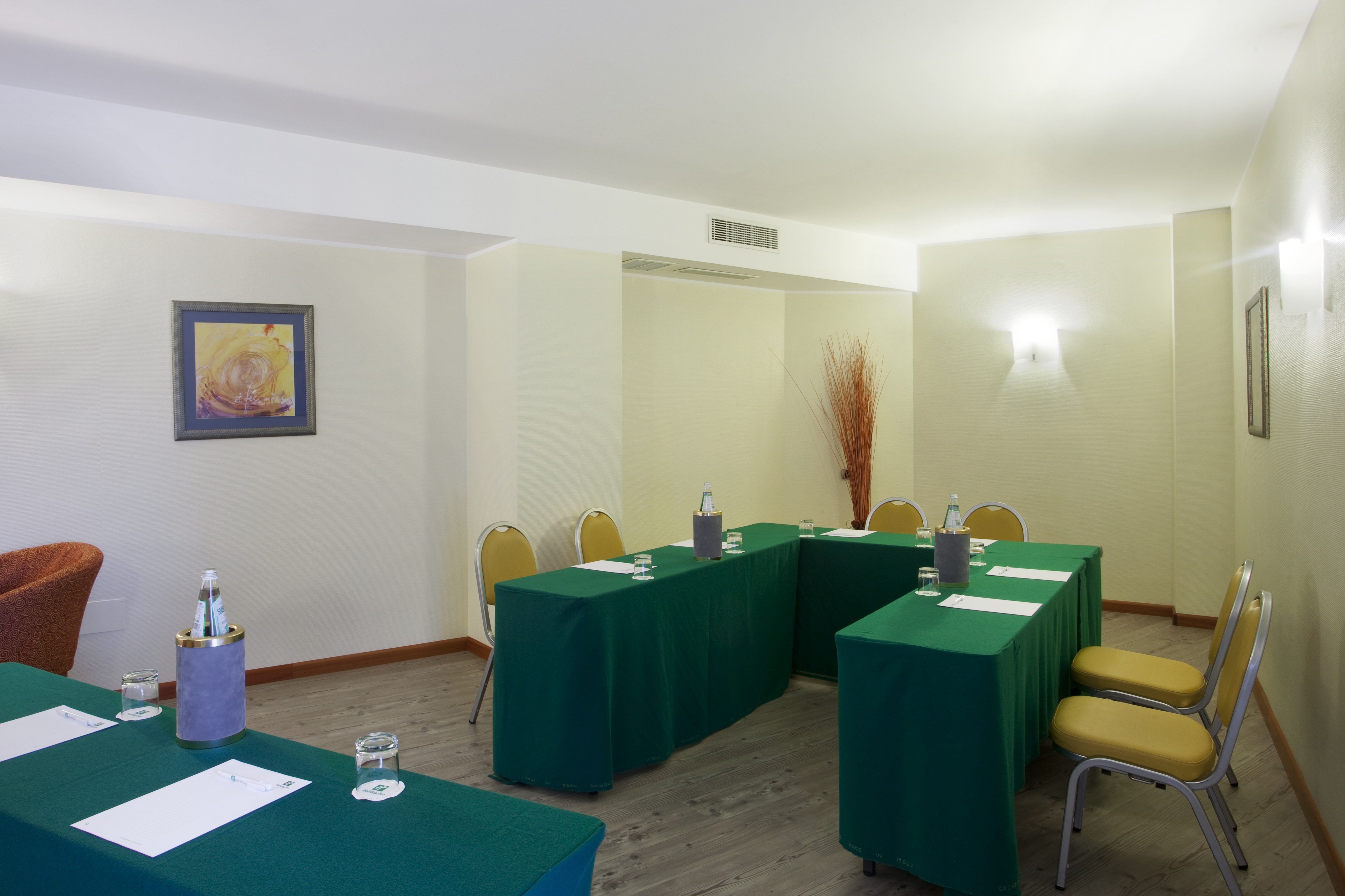 holiday inn cagliari by ihg