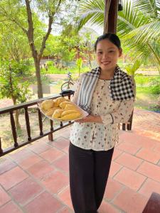 rooster mekong garden and villas