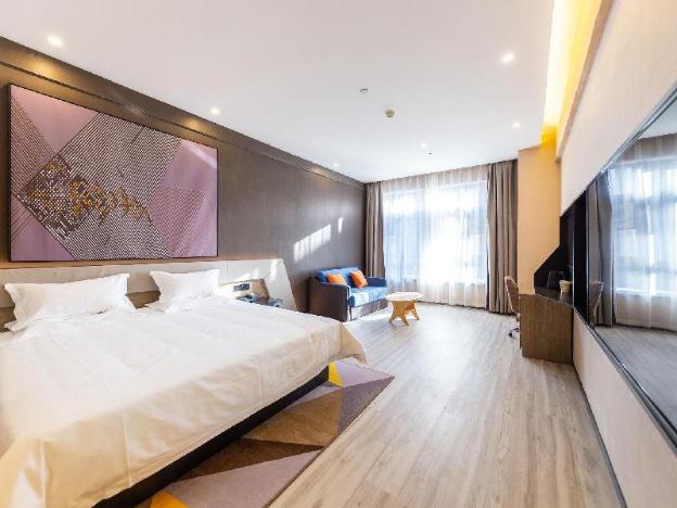 iu hotel lanzhou west terminal station zhongtianjian square