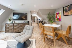 no 1 st andrews and westpark house bedrooms