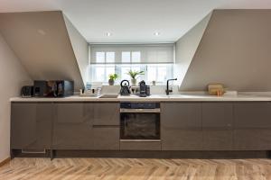 no 1 st andrews and westpark house bedrooms