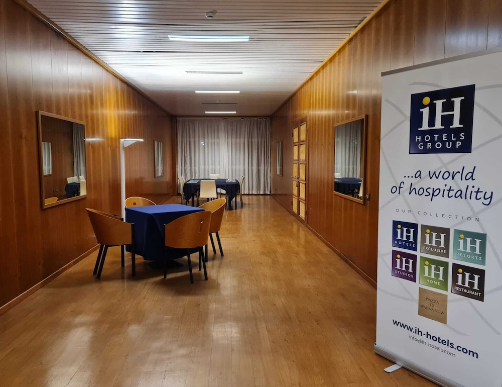 jr hotels bologna gate 7