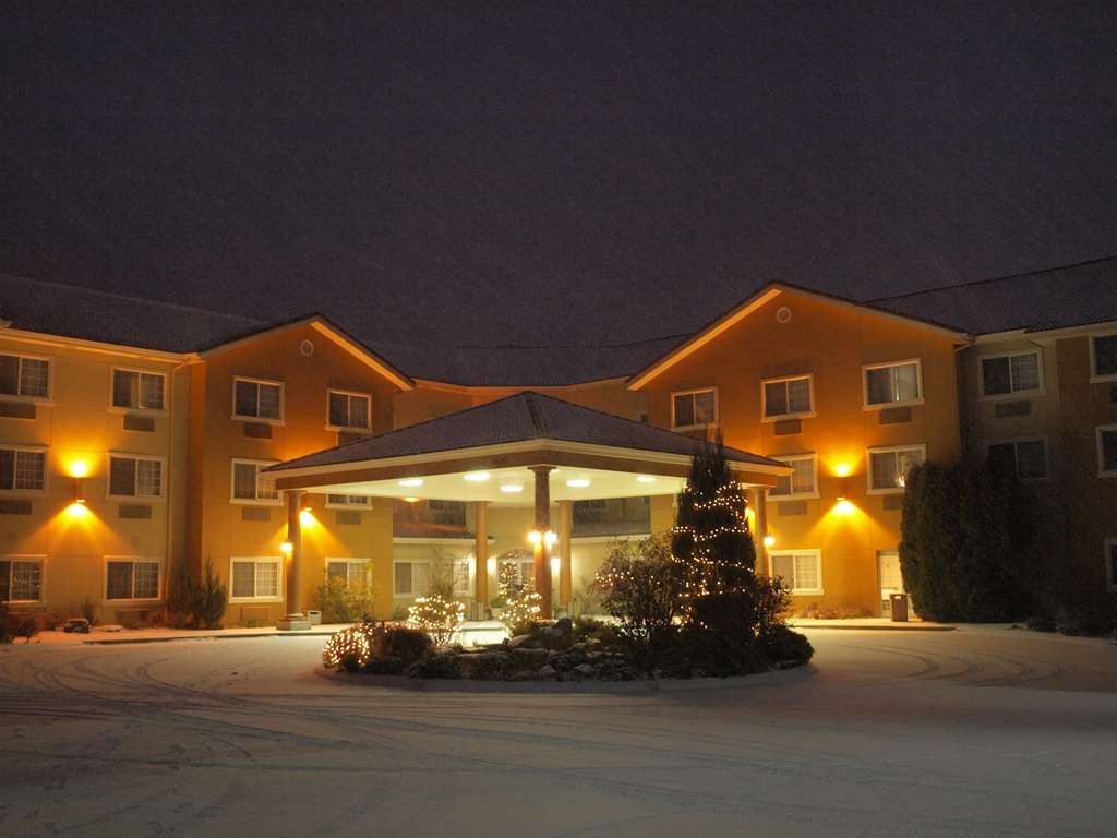 best western plus caldwell inn and suites