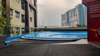 Comfy And Minimalist 1Br Apartment At Atria Residence,,0 star