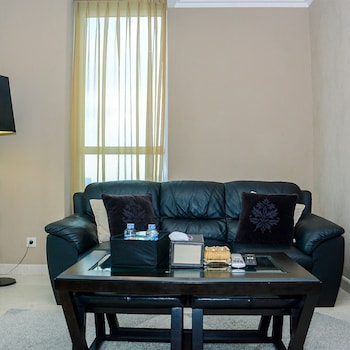 modern and luxurious 2br dharmawangsa essence apartment