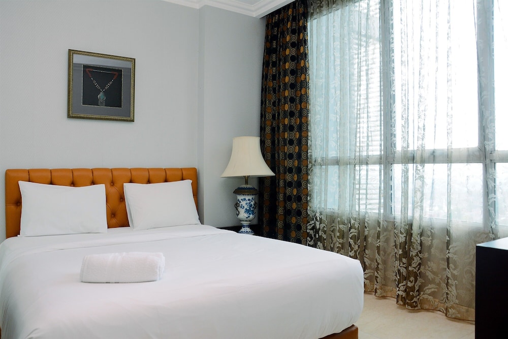 modern and luxurious 2br dharmawangsa essence apartment