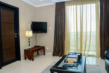 modern and luxurious 2br dharmawangsa essence apartment