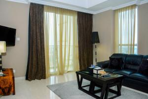 modern and luxurious 2br dharmawangsa essence apartment