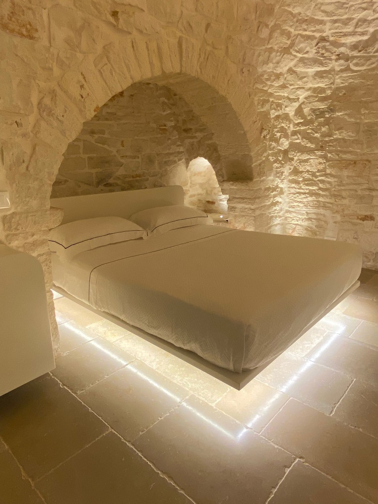 la mandorla luxury trullo