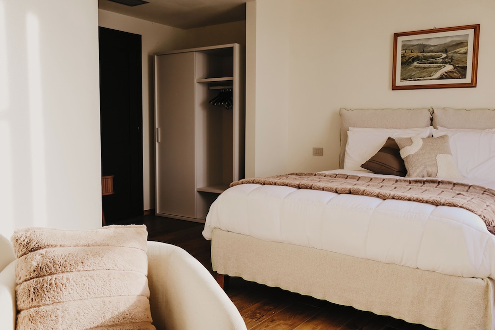 poggio paradiso resort and spa