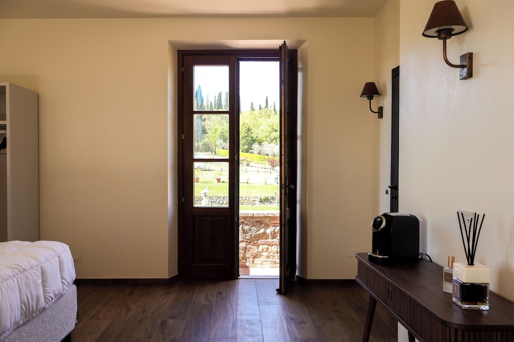 poggio paradiso resort and spa