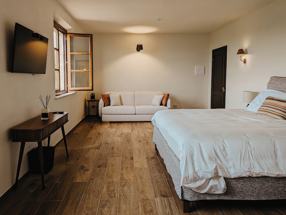 poggio paradiso resort and spa