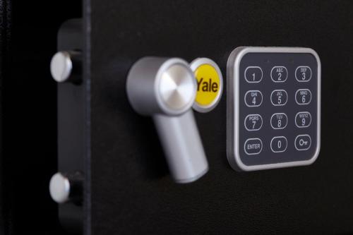 ripagrande a trastevere