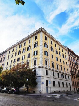 luxury suites stay inn rome experience