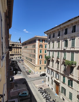 luxury suites stay inn rome experience