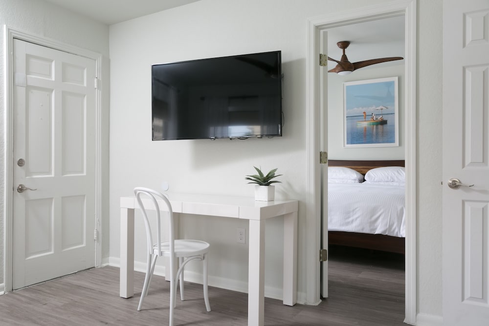 hotel cabana clearwater beach