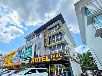 Smile Hotel C180 Cheras Selatan,Kajang>>Cheras,1 star