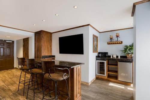 grand z casino hotel by red lion hotels