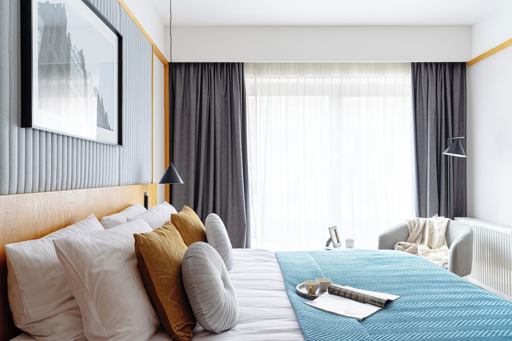 deo plaza apartamenty by rent like home