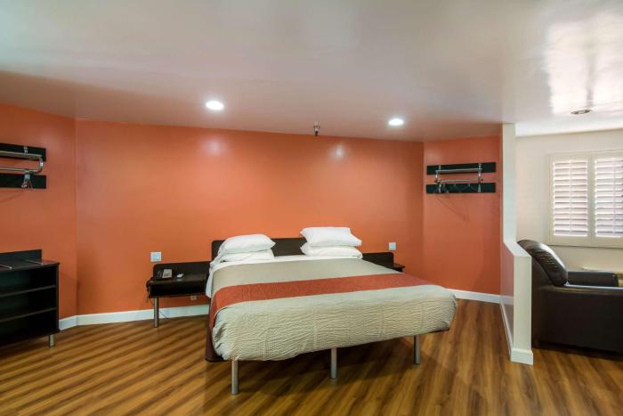 motel 6 monterey park ca