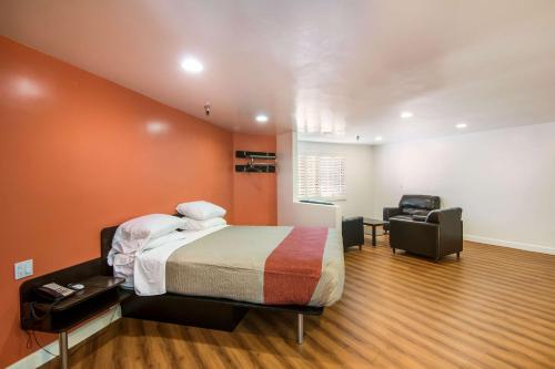 motel 6 monterey park ca