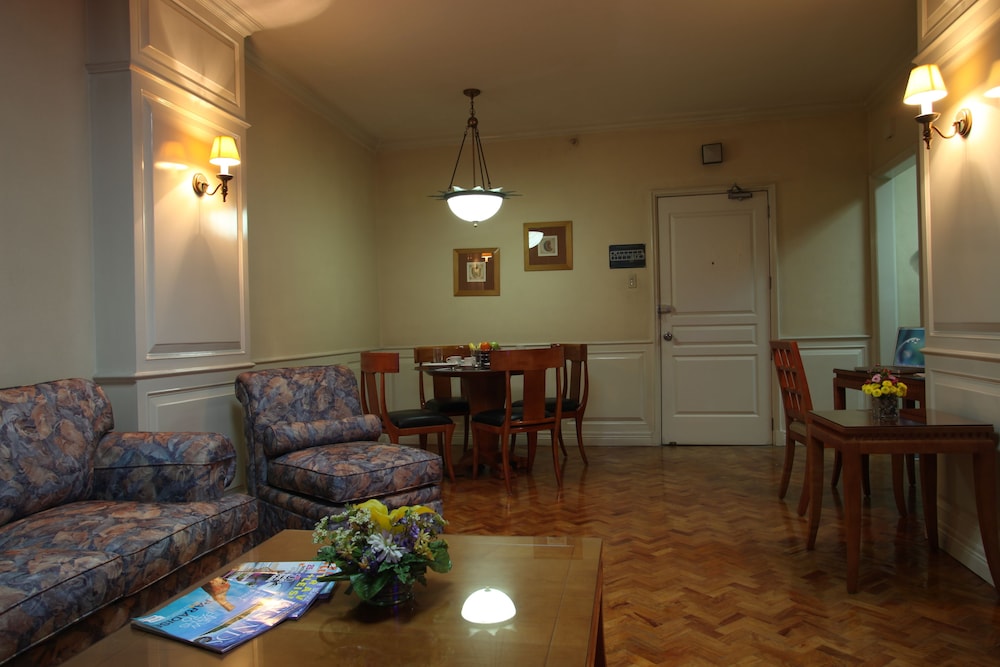 sunny bay suites