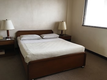 sunny bay suites