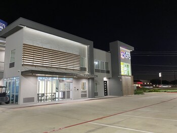 hotel solara hobby airport