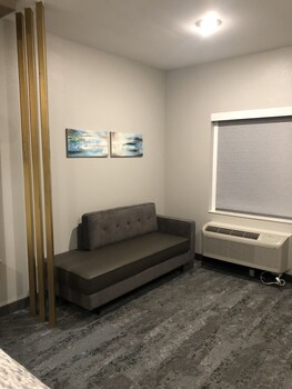 hotel solara hobby airport